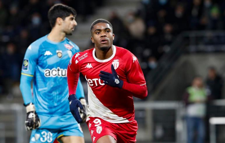 群展现了非 群展现了非