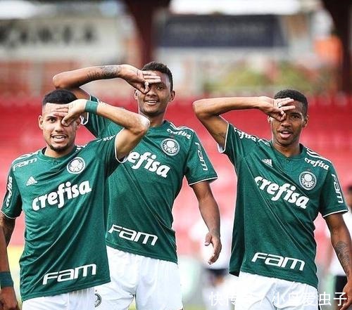 他被视作 他被视作